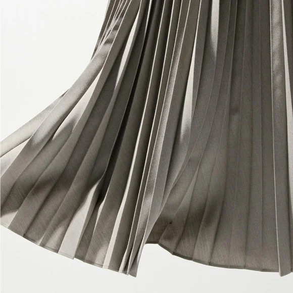 preppy grey pleated midi skirt - Picture 4 of 6